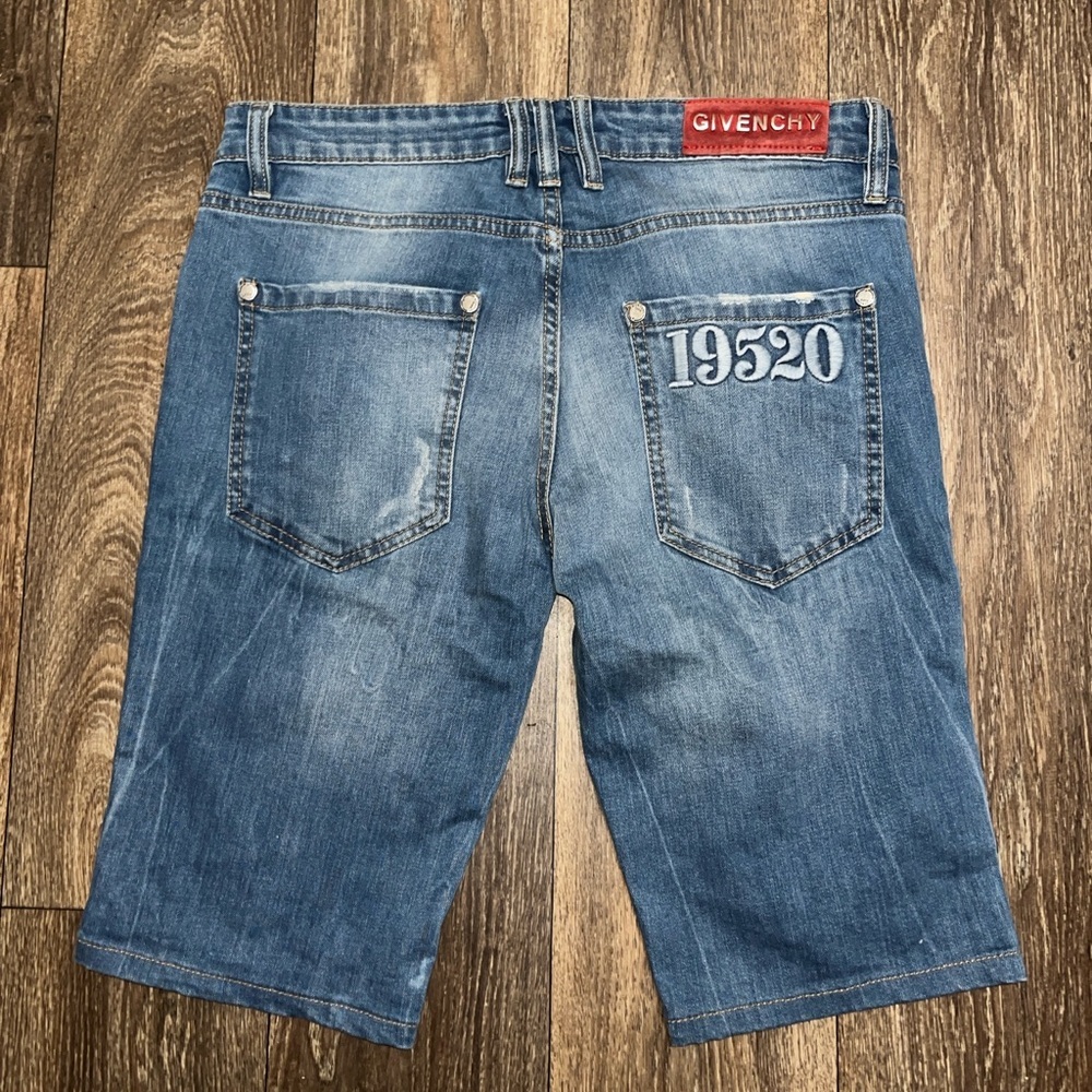 Givenchy 19520 Jeans Shorts Rare